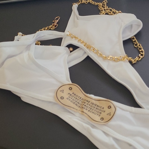 Swimwear beachwear one-piece chain high waist cut - Picture 7 of 9